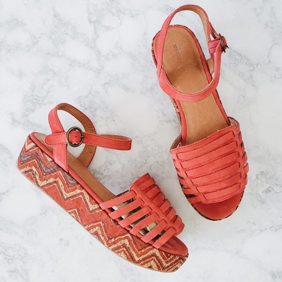 Anthropologie Other - ANTHROPOLOGIE Flatform Sandal  Pink/Coral SZ 7.5 kids size